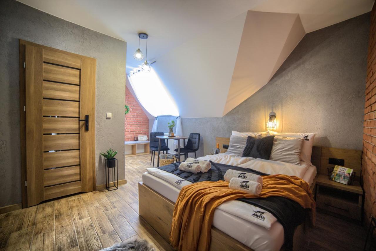 Wolfpack Guest House Бялка-Татшаньска Экстерьер фото
