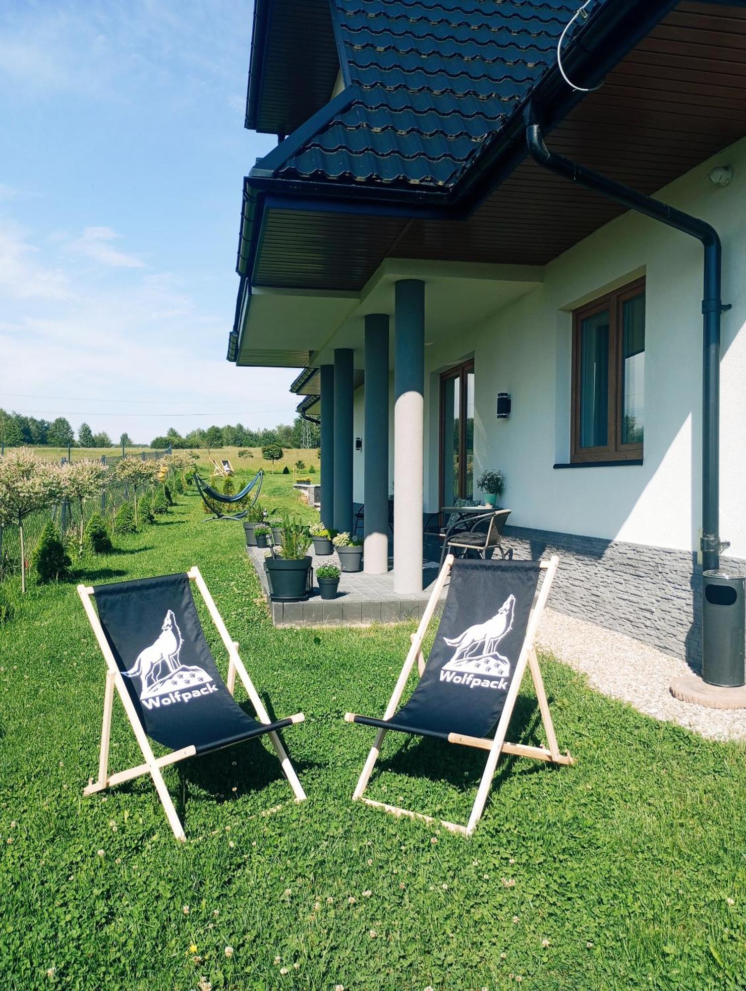 Wolfpack Guest House Бялка-Татшаньска Экстерьер фото